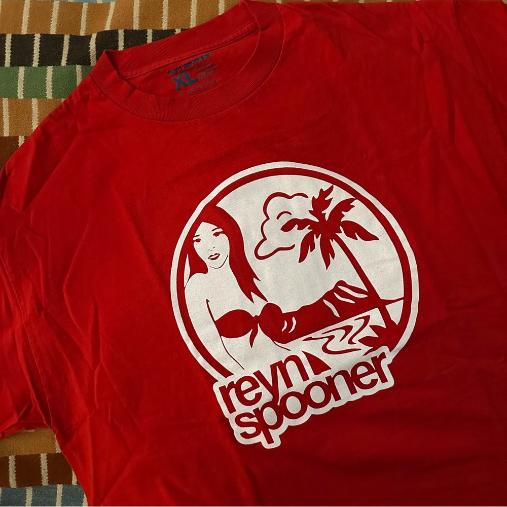 *B2G1F* Reyn Spooner Big Logo Tee